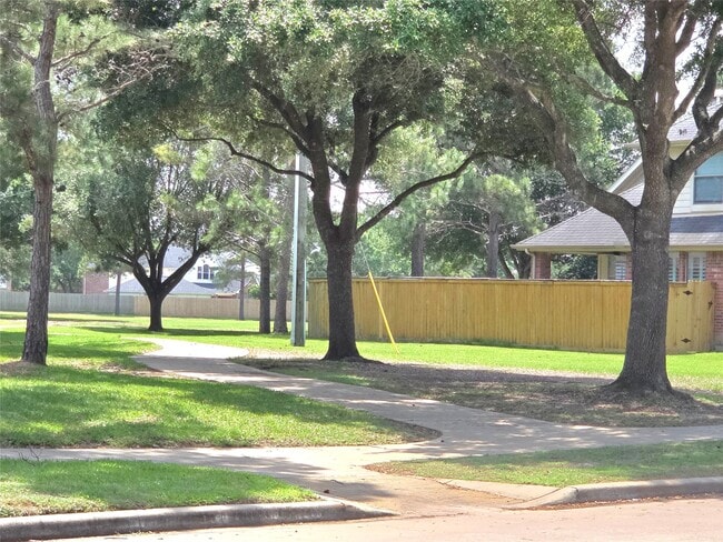 Building Photo - 4411 Wellington Grove Ln