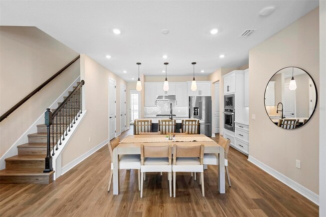 Foto del edificio - 10215 Pk Ests Ave