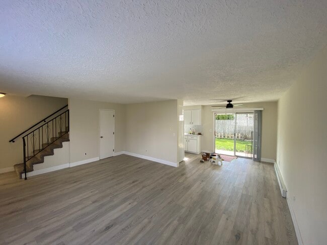 Foto del edificio - 2626 A St