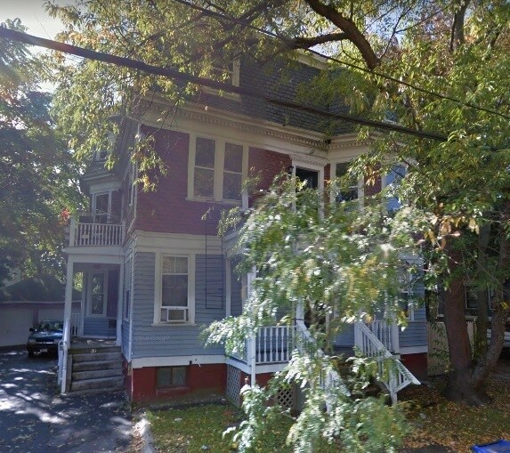 Building Photo - 30 Princeton Ave