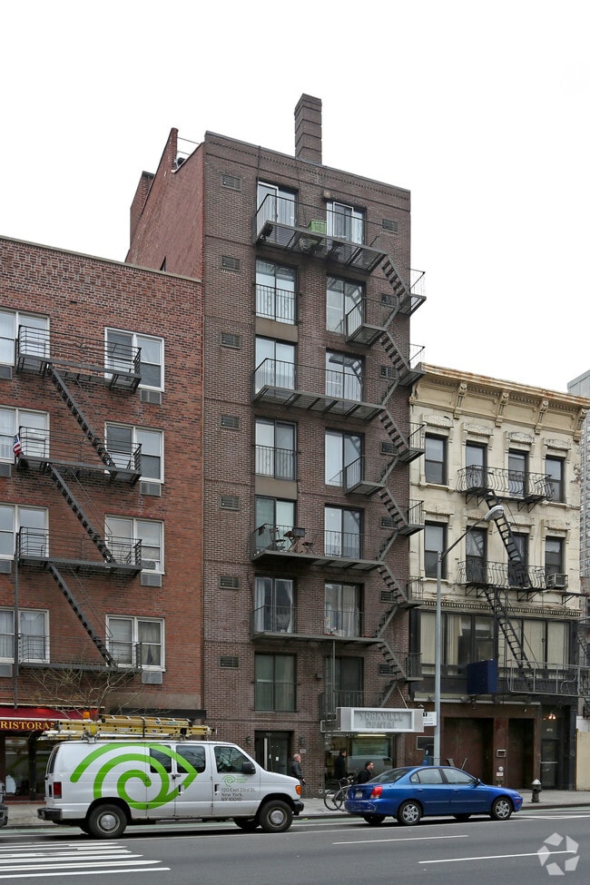 1485 1st Avenue Apartments New York, NY