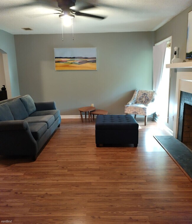 Foto del edificio - 2 br, 2.5 bath Condo - 155 Lionsgate Drive...