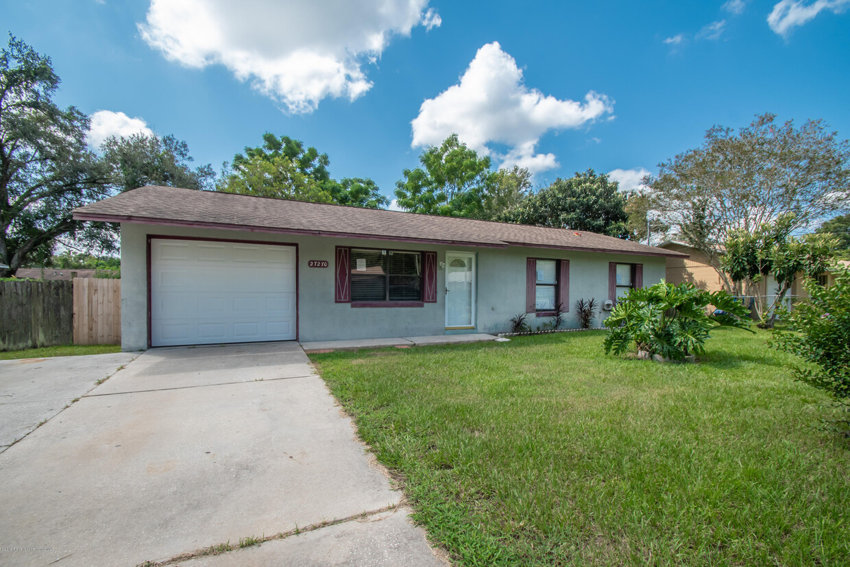 Primary Photo - 27270 Warner Ave
