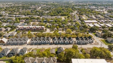 Building Photo - 240 Richards St