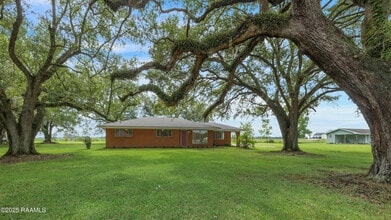 Building Photo - 17639 Pelican Rd