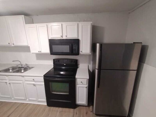 Foto del edificio - 5306 Dodge Rd