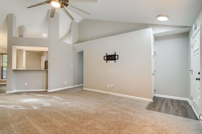 Foto del edificio - 7417 Wisconsin Ct
