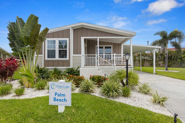 Foto del edificio - Palm Lake Estates-A 55+ Community