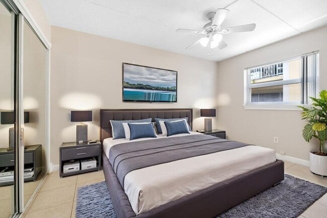 Foto del edificio - 510 Prosperity Farms Rd