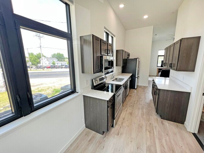 Foto del edificio - 5411 Bashford St