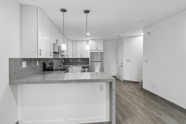Foto del edificio - 2065 Poplar Rd