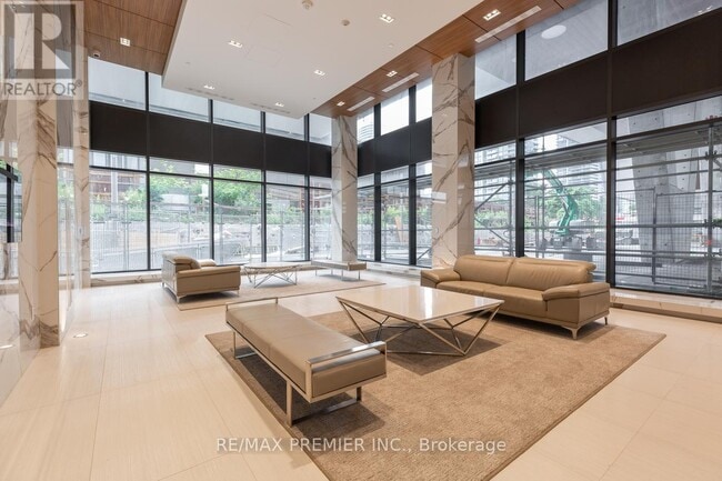 Photo du bâtiment - 20 Shore Breeze Dr