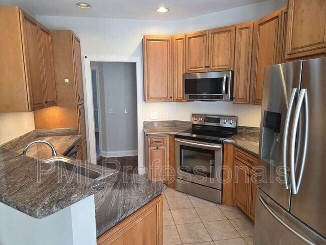 Building Photo - 1205 Cascade Falls Dr