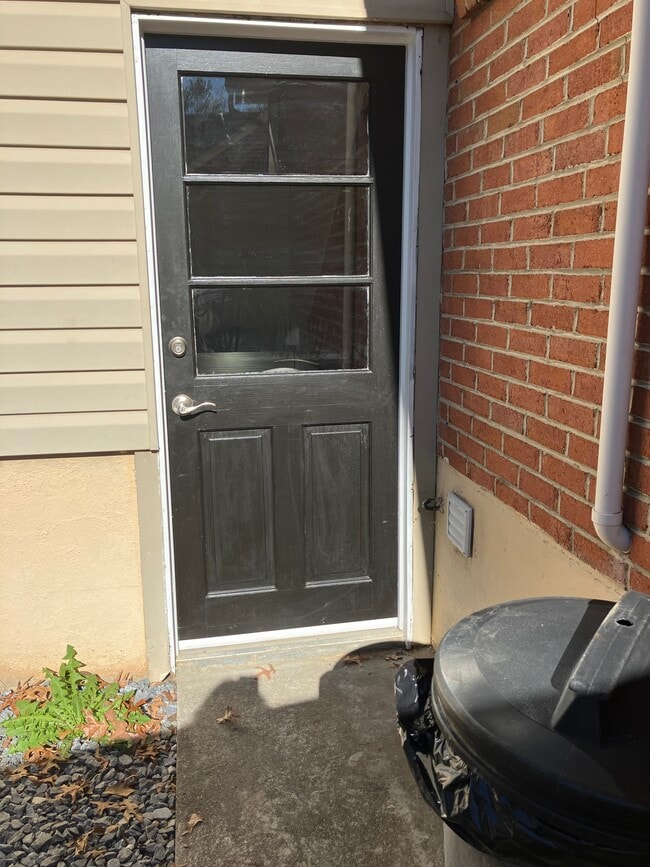 Apartment Door - 1337 Cherokee Ave