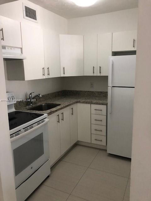 Foto del edificio - 42 SW 14th St
