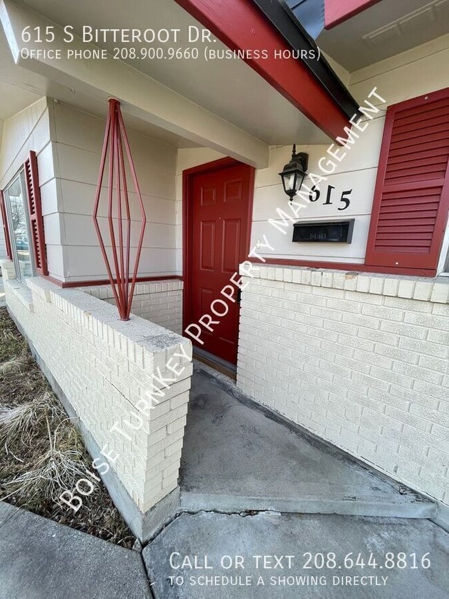 Building Photo - 615 Bitteroot Dr