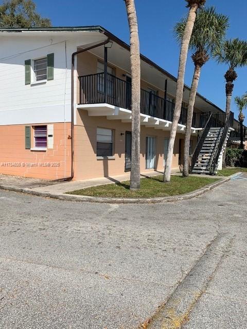 Foto del edificio - 1721 Dixon Blvd