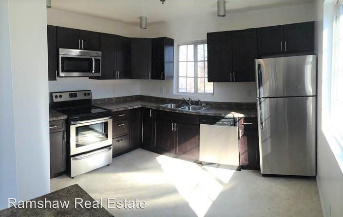 Primary Photo - 2 br, 2 bath Apartment - 1117 Plymouth Drive