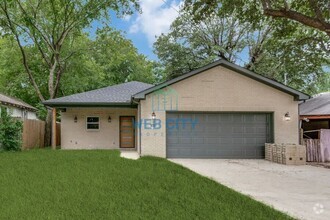 Building Photo - 633 Helena Ave