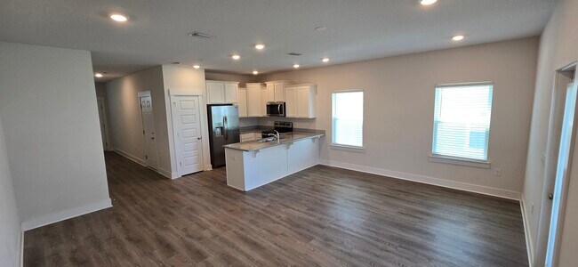 Foto del edificio - 9635 Nature Creek Blvd
