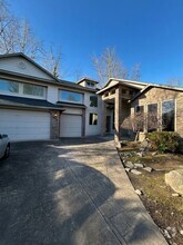 Building Photo - 20375 NE Lakeside Dr