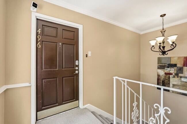 Foto del edificio - 496 N Post Oak Ln