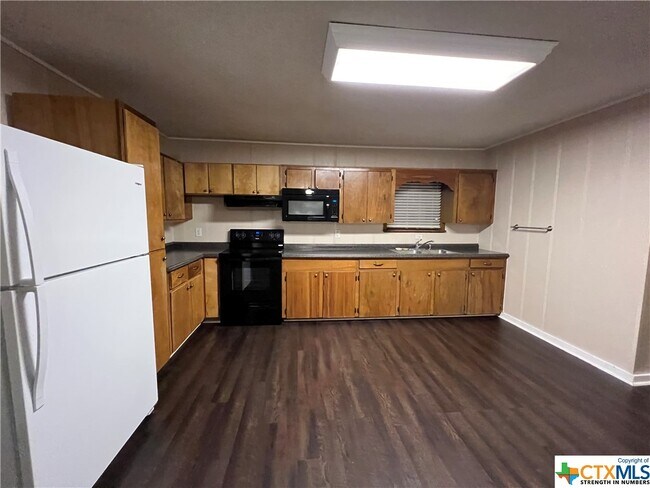 Foto del edificio - 1484 W Klein Rd