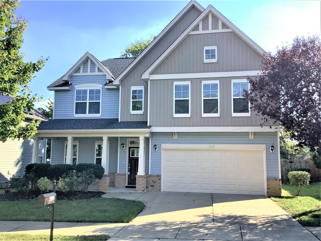 212 E Quailwood Drive House Rental in Fuquay Varina, NC