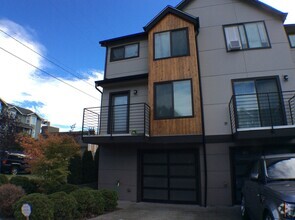 Building Photo - 6321 9th Ave NE