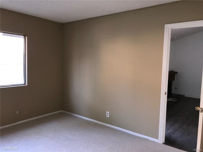 Building Photo - 4 br, 2 bath House - 29331 Sonoma Way