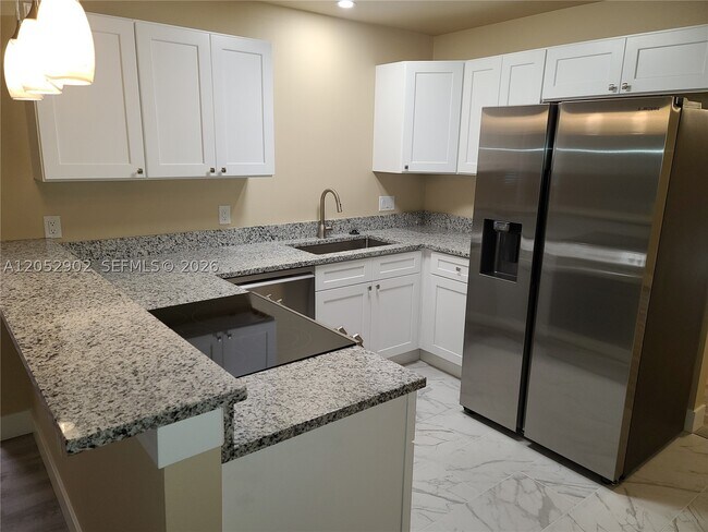 Foto del edificio - 4491 SE Roaring Brook Way