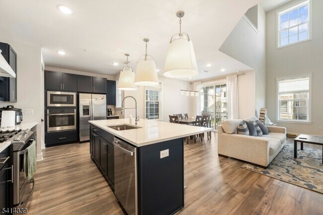 Foto del edificio - 707 Station Rd