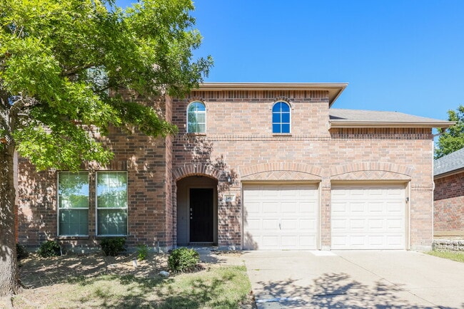 Building Photo - 2405 Becard Dr