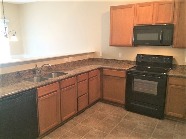 Foto del edificio - 2590 Leighswood Dr