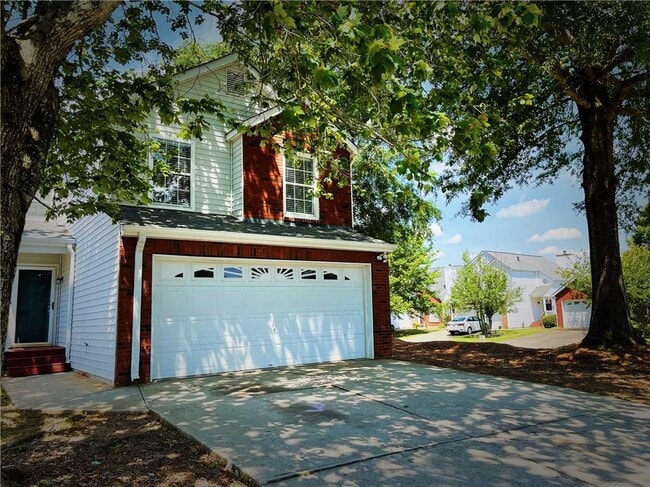 Building Photo - 2715 Barnwood Crossing NW