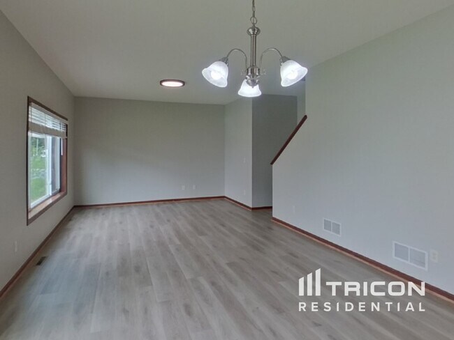 Foto del edificio - 262 Morab Ave