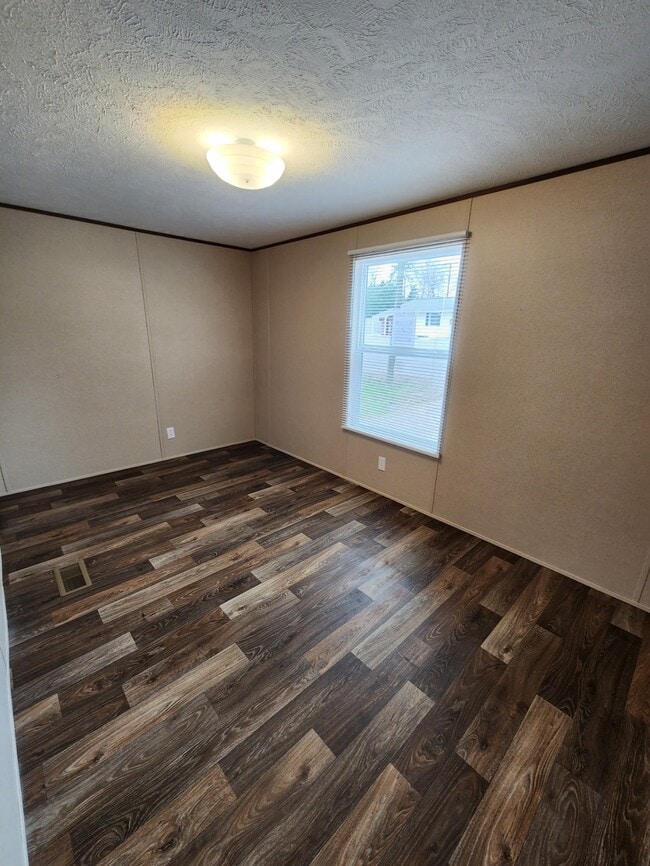 Foto del edificio - 2408 Park Edge Way