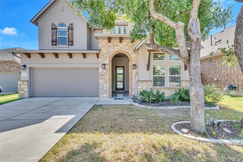 Foto principal - 13809 Camp Comfort Ln