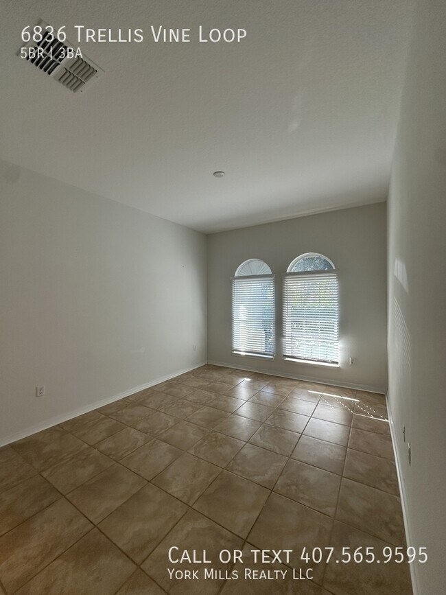 Foto del edificio - 6836 Trellis Vine Loop