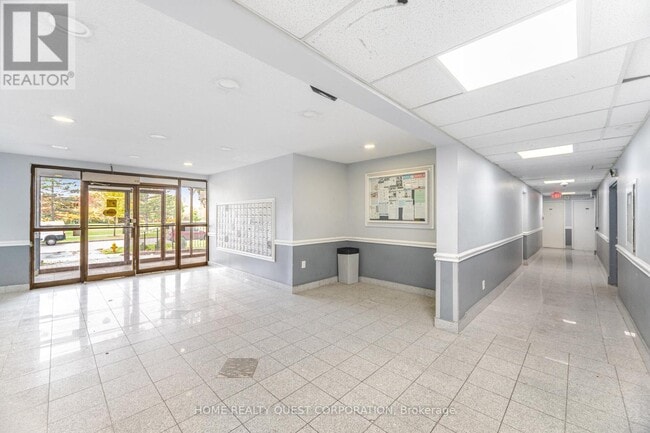 Building Photo - 45 Silverstone Dr