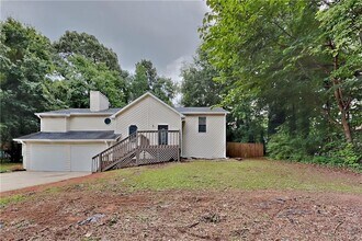 Building Photo - 1707 Hickory Grove Trail NW