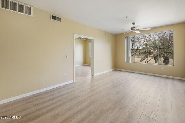 Foto del edificio - 1701 E Colter St