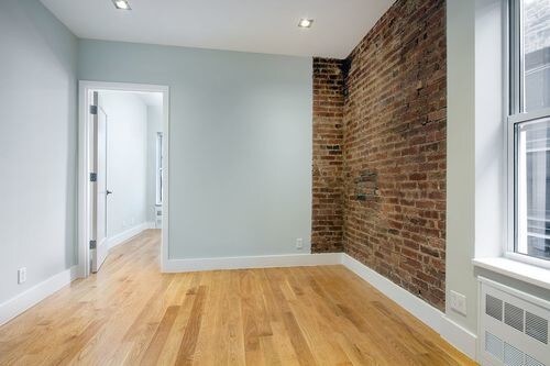Building Photo - 244 Broome St