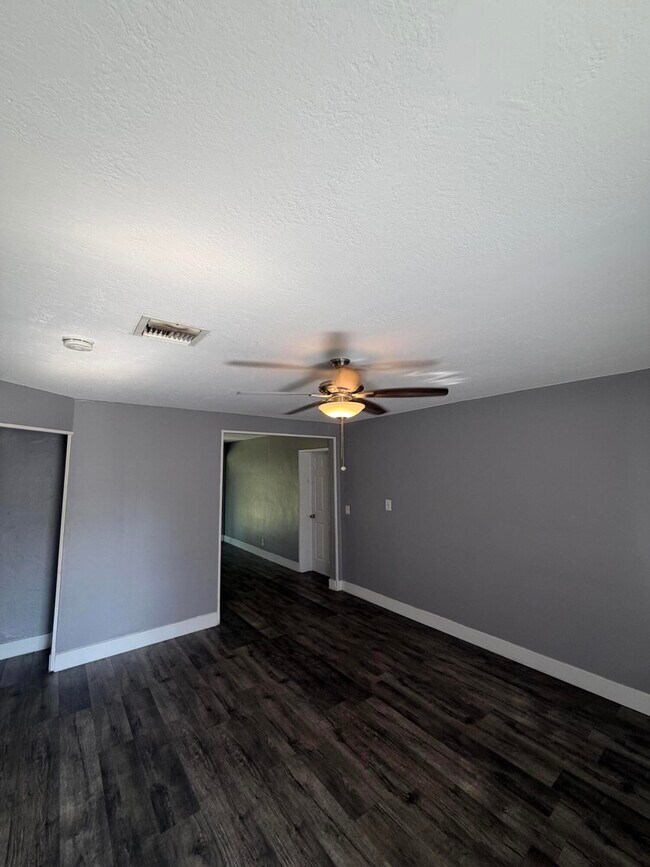 Foto del edificio - 4927 SW 44th Terrace