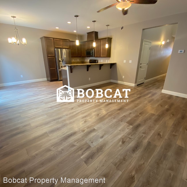 Building Photo - 3 br, 2.5 bath House - 1373 Viellion Pike Ln