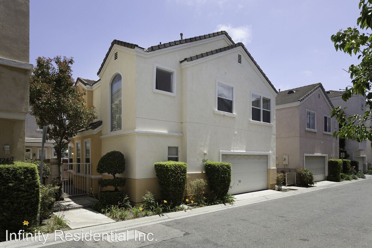 12666 Antigua Ct, Lynwood, CA 90262 House Rental in Lynwood, CA