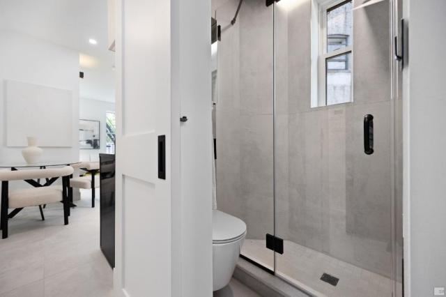 Building Photo - 2 bedroom in BROOKLYN NY 11218