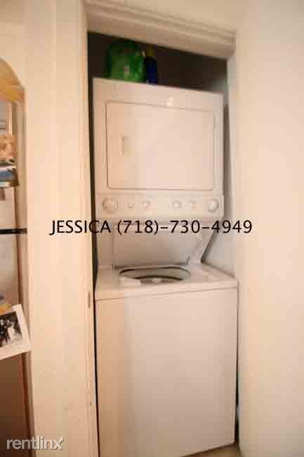 Foto del edificio - 482 Van Buren St