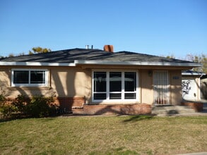 Building Photo - 1411 Princeton Ave