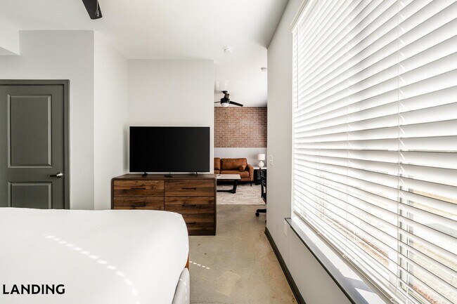 Foto del edificio - 8511 Myslak Wy